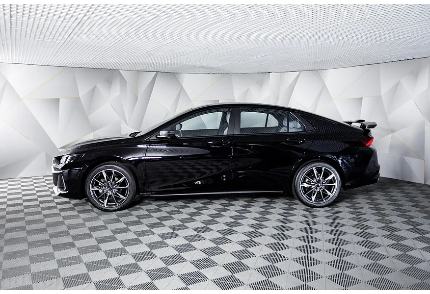 АВИЛОН - GAC Empow 1.5 DCT (170 л.с.) GL S-style Черный - slide 1