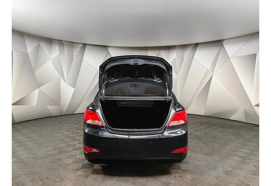 Hyundai Solaris 1.6 AT (123 л.с.) Special Edition Черный в АВИЛОН. Слайд №12