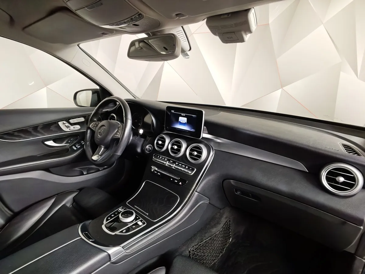 Mercedes-Benz GLC 250 d 9G-TRONIC 4MATIC (204 л.с.) Sport Черный в АВИЛОН. Слайд №13
