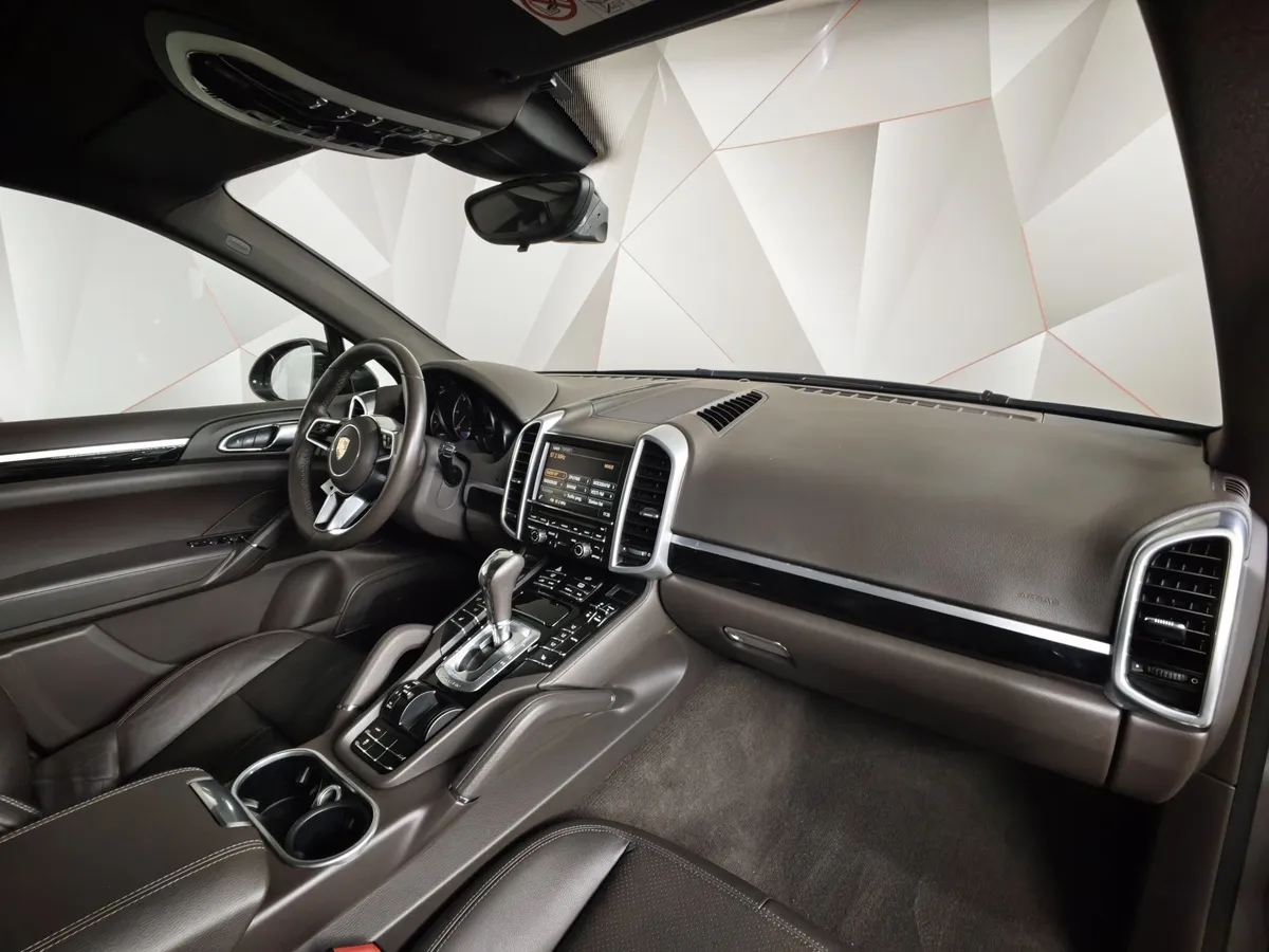 Porsche Cayenne Diesel 3.0 Tiptronic S AWD (245 л.с.) Серый в АВИЛОН. Слайд №13