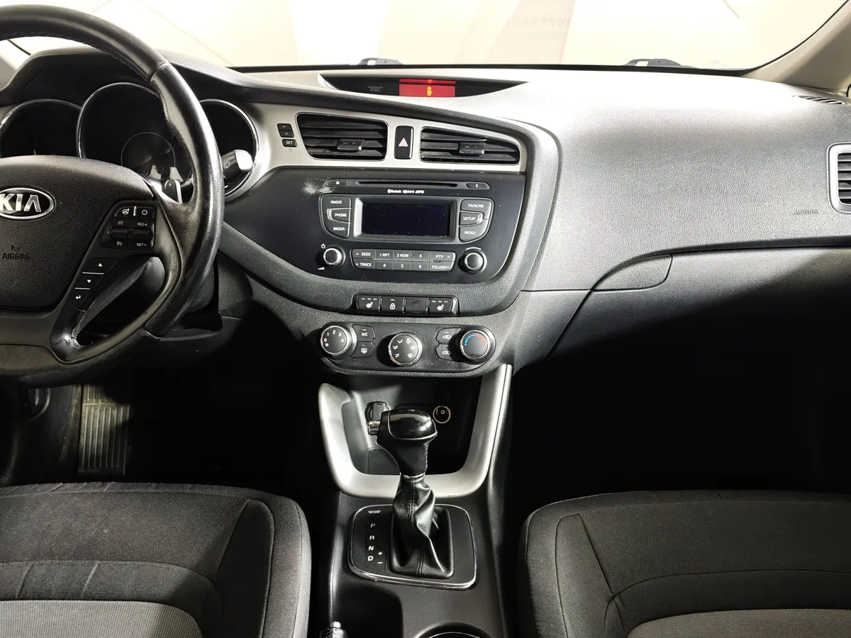 Kia Ceed 1.6 AT (130 л.с.) Luxe Черный в АВИЛОН. Слайд №15