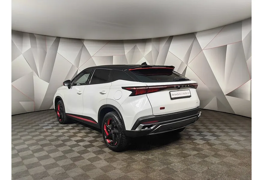 Omoda C5 1.6T DCT 4WD (150 л.с.) Active Белый в АВИЛОН. Слайд №4