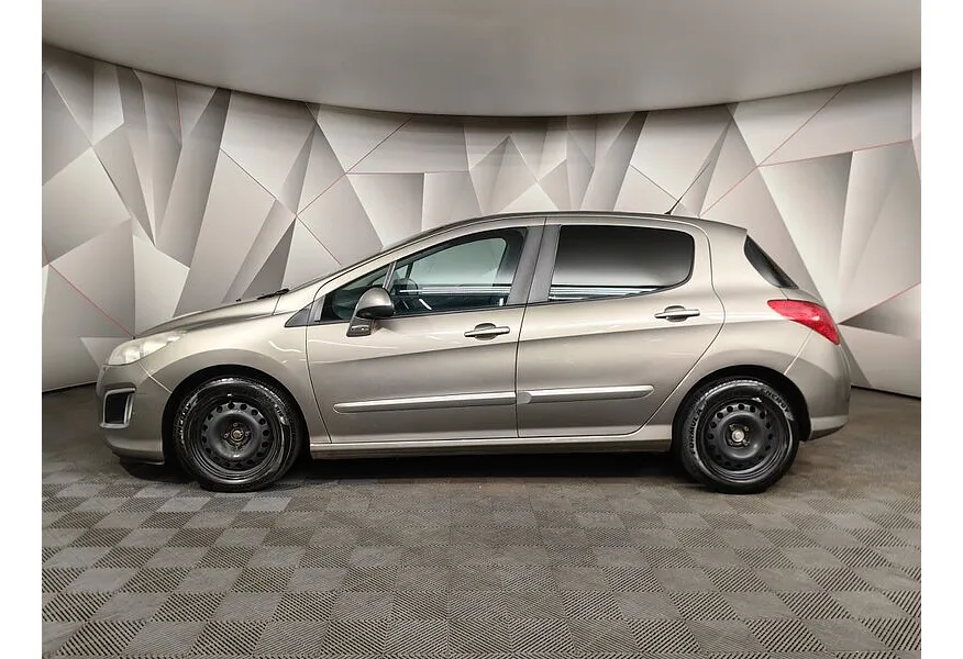 LIVE. Слайд №3