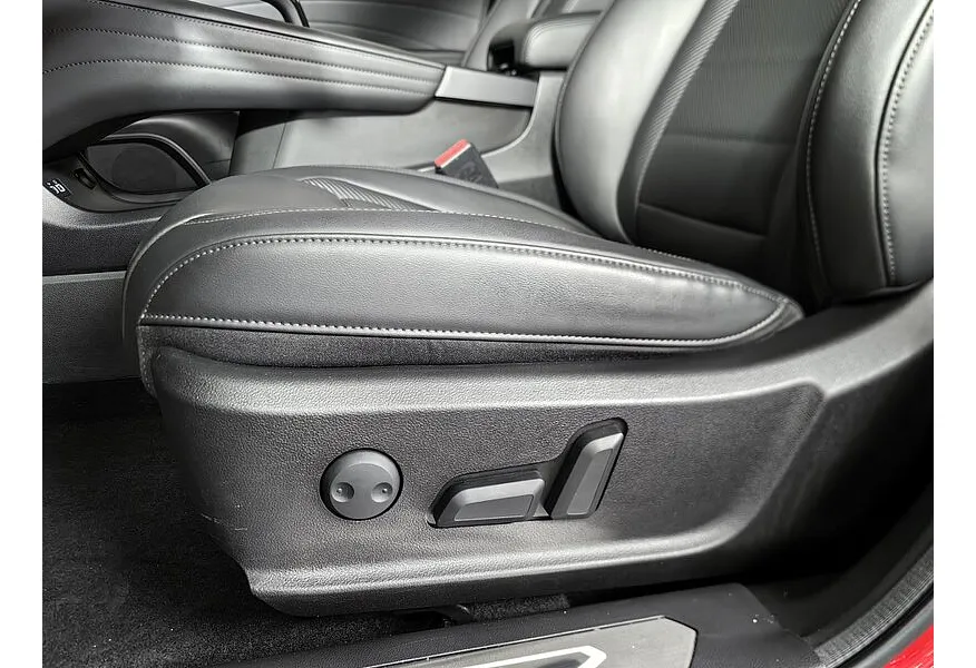 Haval F7 2.0T AWD 7DCT (190 л.с.) Tech Plus Красный в АВИЛОН. Слайд №21