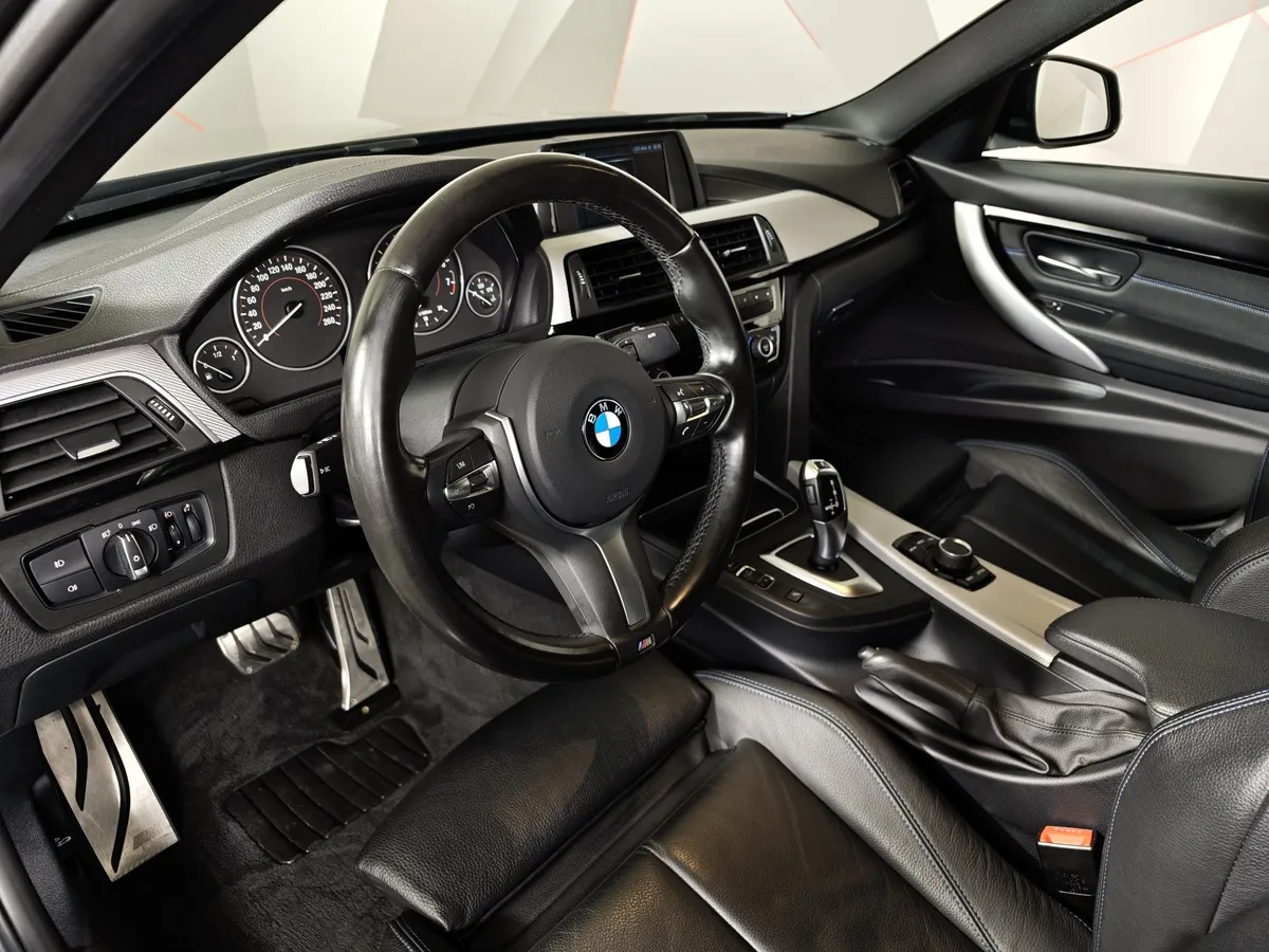 BMW 3 серия 320i xDrive AT (184 л.с.) Серый в АВИЛОН. Слайд №12