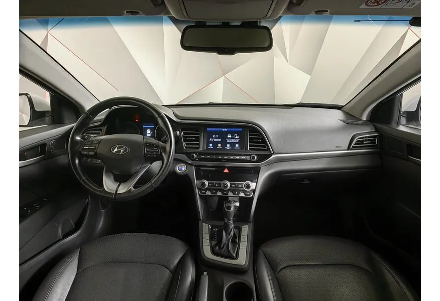 АВИЛОН - Hyundai Elantra 2.0 AT (150 л.с.) Family Белый - slide 8