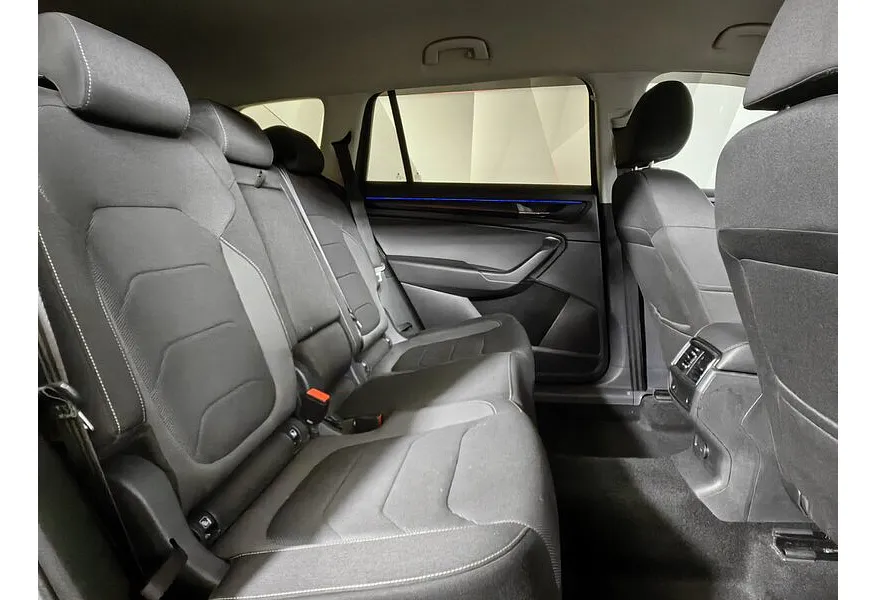 Skoda Kodiaq 2.0 TSI DSG 4X4 (180 л.с.) Серый в АВИЛОН. Слайд №16