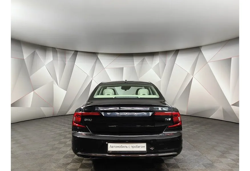 Volvo S90 2.0 T4 Drive-E AT (190 л.с.) Inscription Черный в АВИЛОН. Слайд №8