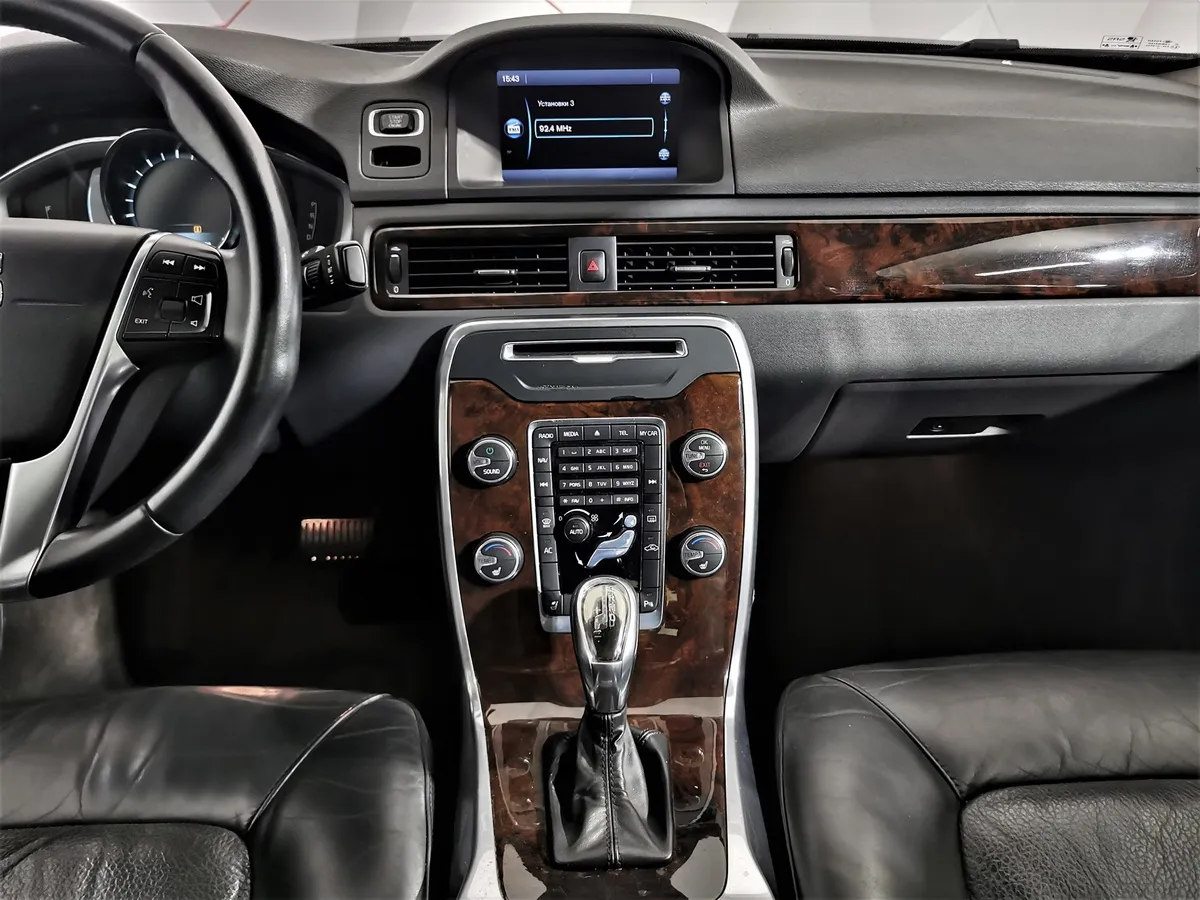 Volvo S80 2.5 Turbo Geartronic (231 л.с.) Коричневый в АВИЛОН. Слайд №14