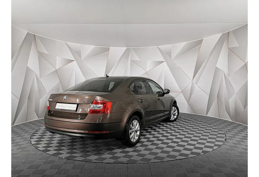Skoda Octavia 1.6 AT (110 л.с.) Коричневый в АВИЛОН. Слайд №2