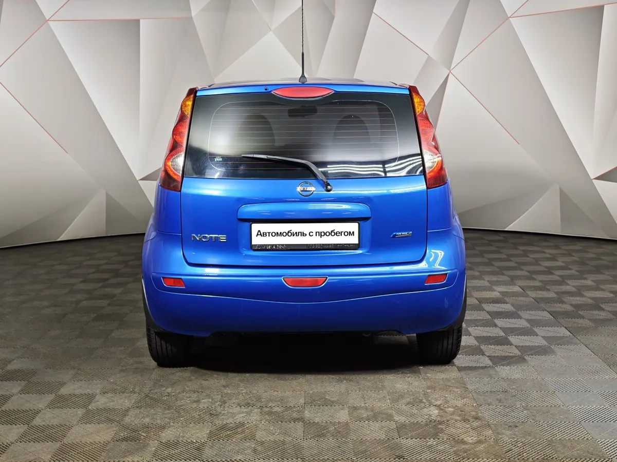 Nissan Note 1.4 MT (88 л.с.) Comfort Синий в АВИЛОН. Слайд №8