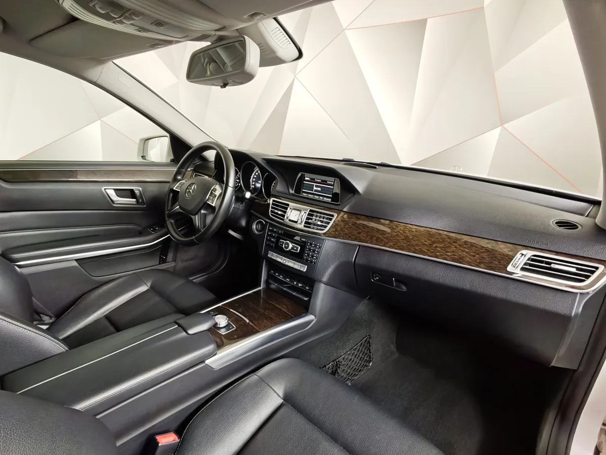 Mercedes-Benz E-Класс E 200 T BlueEfficiency 7G-Tronic Plus (184 л.с.) Белый в АВИЛОН. Слайд №13