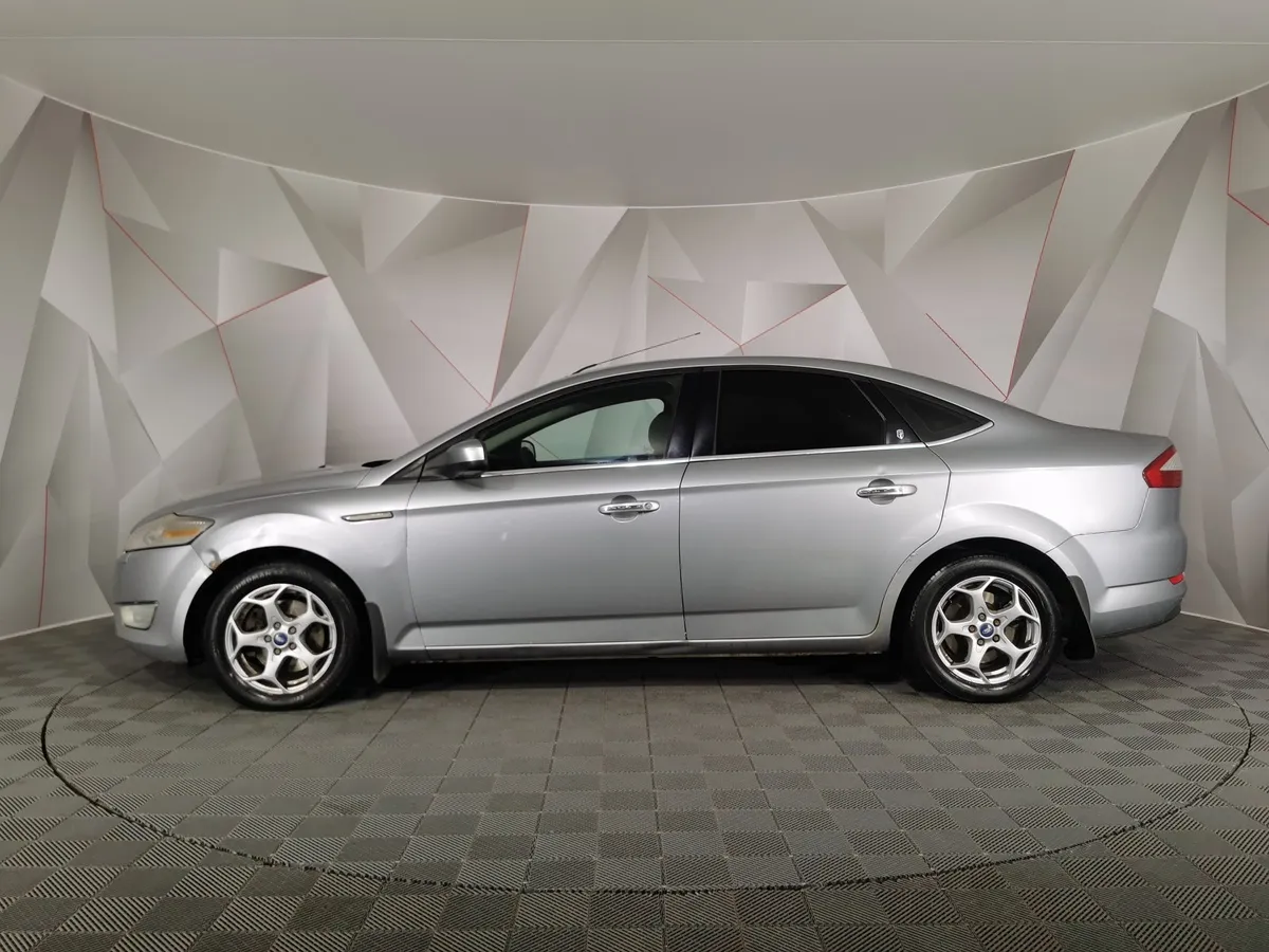 Ford Mondeo 2.0 MT (145 л.с.) Серый в АВИЛОН. Слайд №5