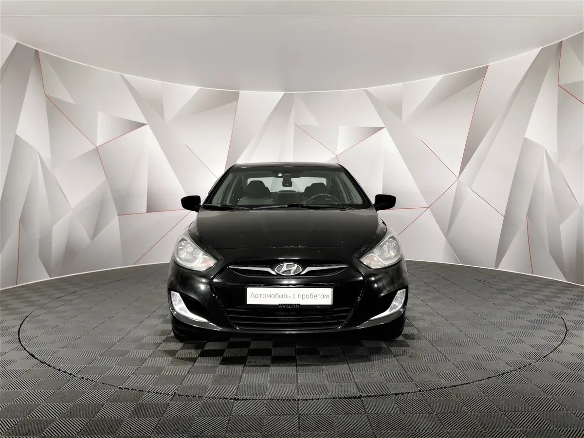 Hyundai Solaris 1.4 MT (107 л.с.) Active Черный в АВИЛОН. Слайд №7