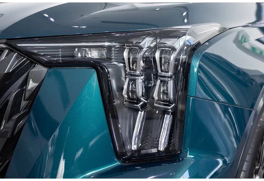 LIVE. Слайд №16