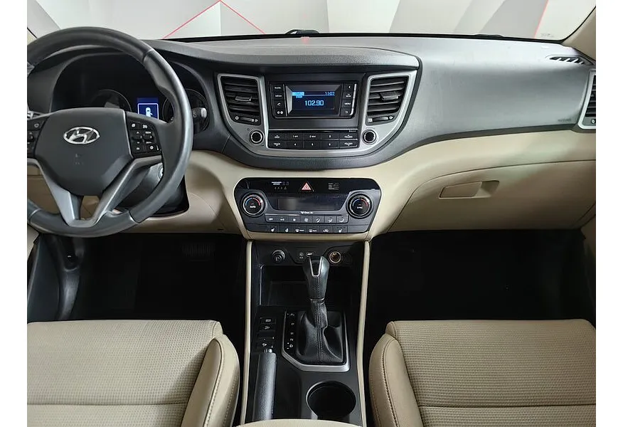 Hyundai Tucson 2.0 AT (150 л.с.) Comfort Черный в АВИЛОН. Слайд №15