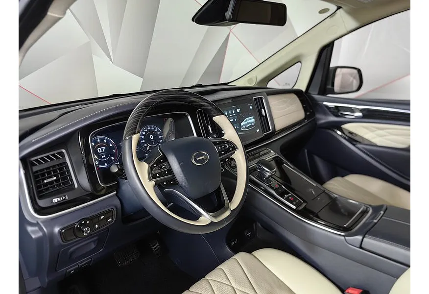 GAC M8 2.0T HEV AT (190 л.с.) GX Premium Серый в АВИЛОН. Слайд №16