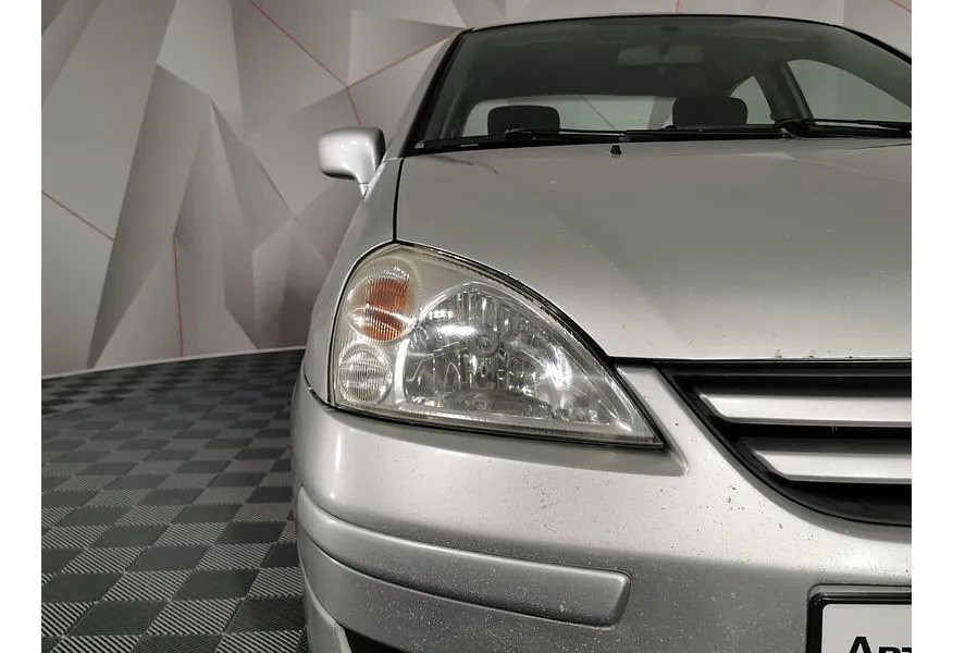 LIVE. Слайд №17