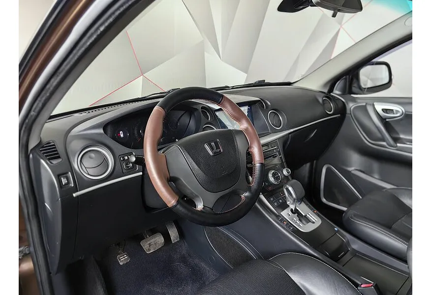 Luxgen 7 2.2 AT 4WD (175 л.с.) Комфорт Плюс Коричневый в АВИЛОН. Слайд №18