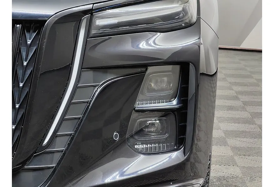 Hongqi H5 2.0 AT (218 л.с.) Black Edition Черный в АВИЛОН. Слайд №10