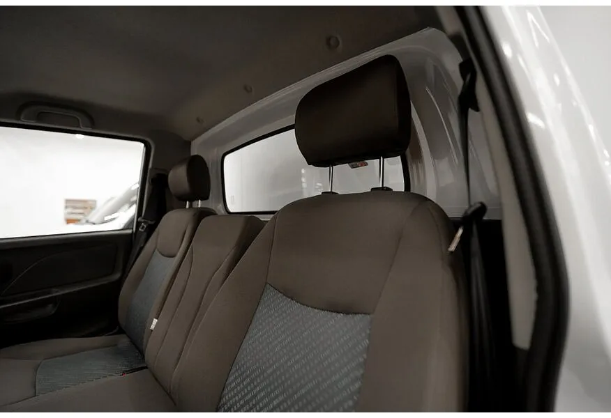 Sollers Argo 2.0d MT RWD LWB (130 л.с.) 3.5T Белый в АВИЛОН. Слайд №5