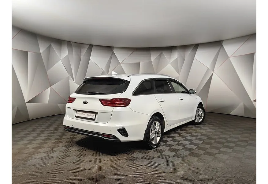 Kia Ceed 1.6 AT (129 л.с.) Classic Белый в АВИЛОН. Слайд №2
