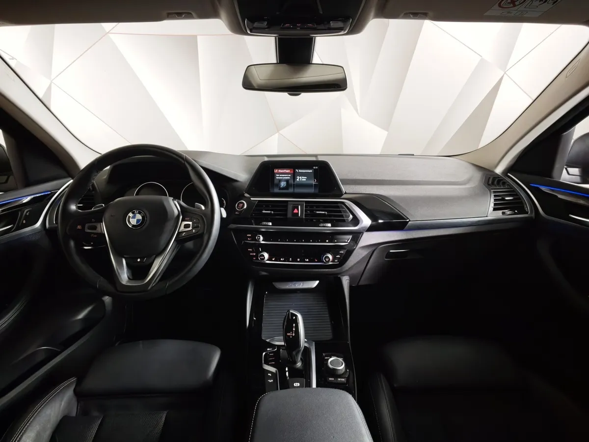 BMW X4 xDrive20i Steptronic (184 л.с.) Черный в АВИЛОН. Слайд №11
