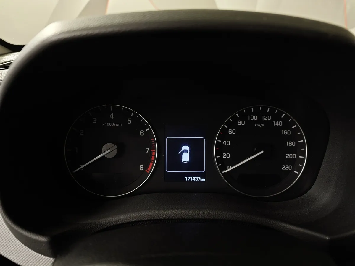Hyundai Creta 2.0 AT (149 л.с.) Travel + Advanced Белый в АВИЛОН. Слайд №18