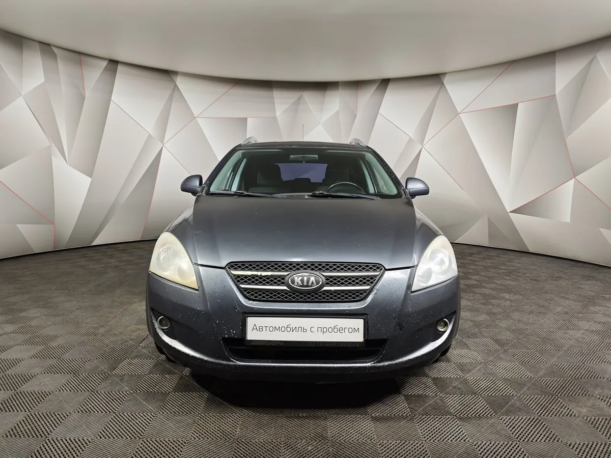 Kia Ceed 1.4 MT (109 л.с.) Серый в АВИЛОН. Слайд №7
