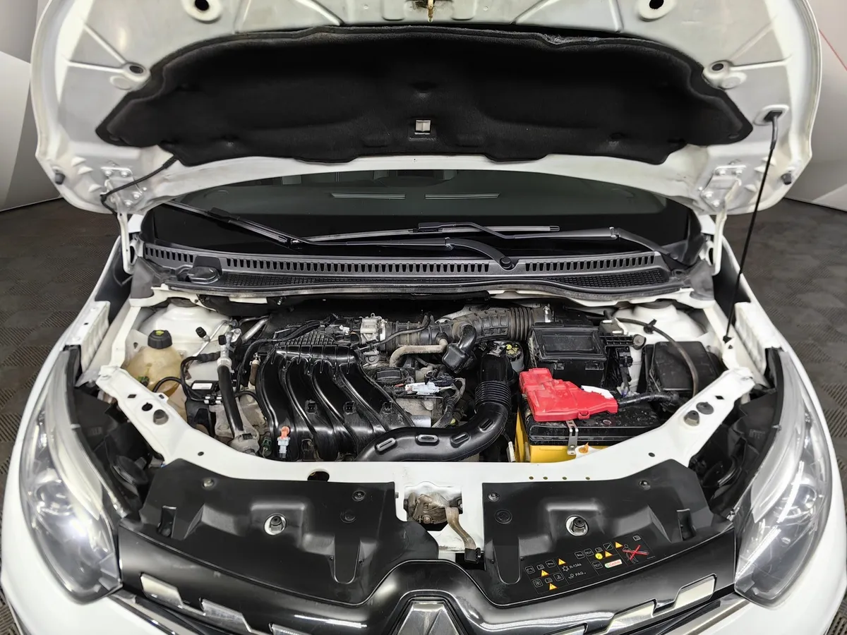 Renault Kaptur 1.6 MT (114 л.с.) Белый в АВИЛОН. Слайд №11