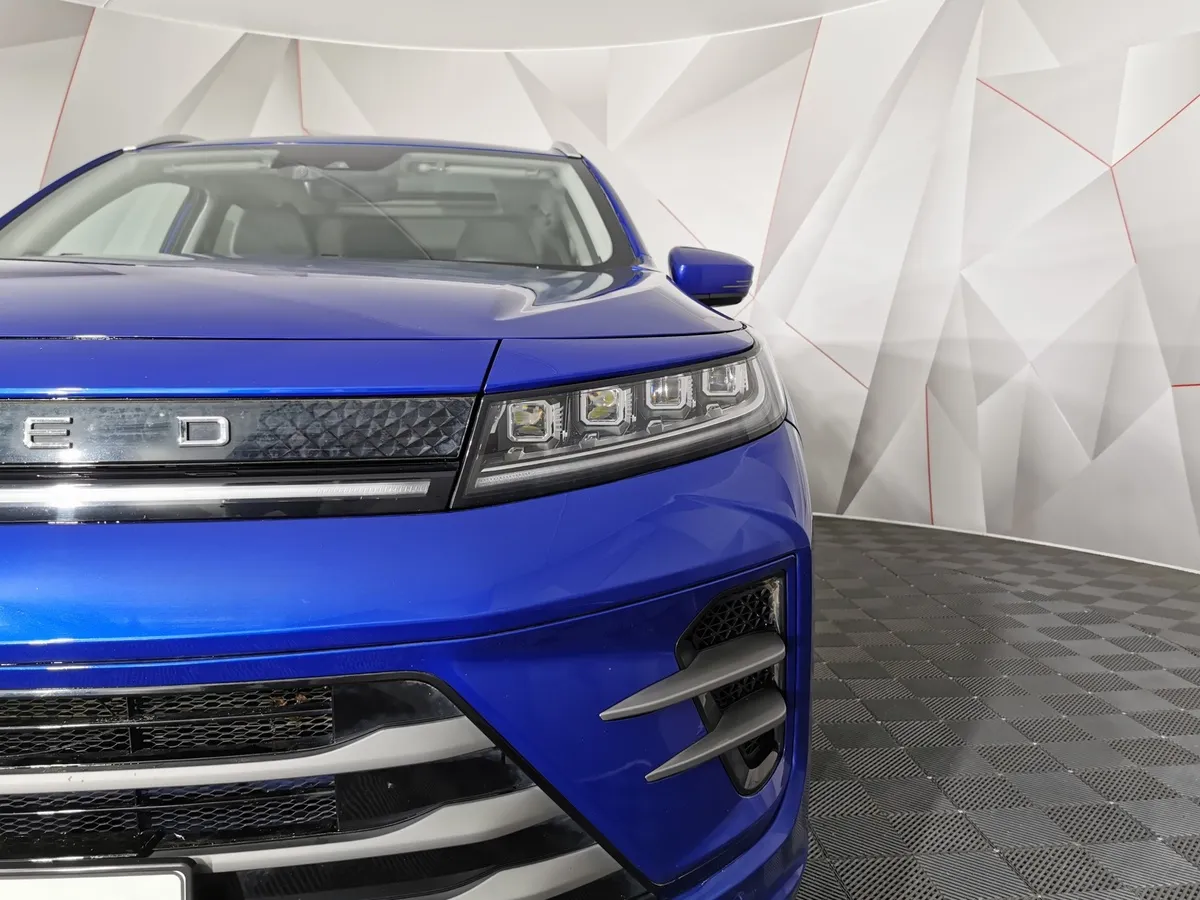 EXEED LX 1.6T DCT 4WD (150 л.с) Premium Plus Синий в АВИЛОН. Слайд №10