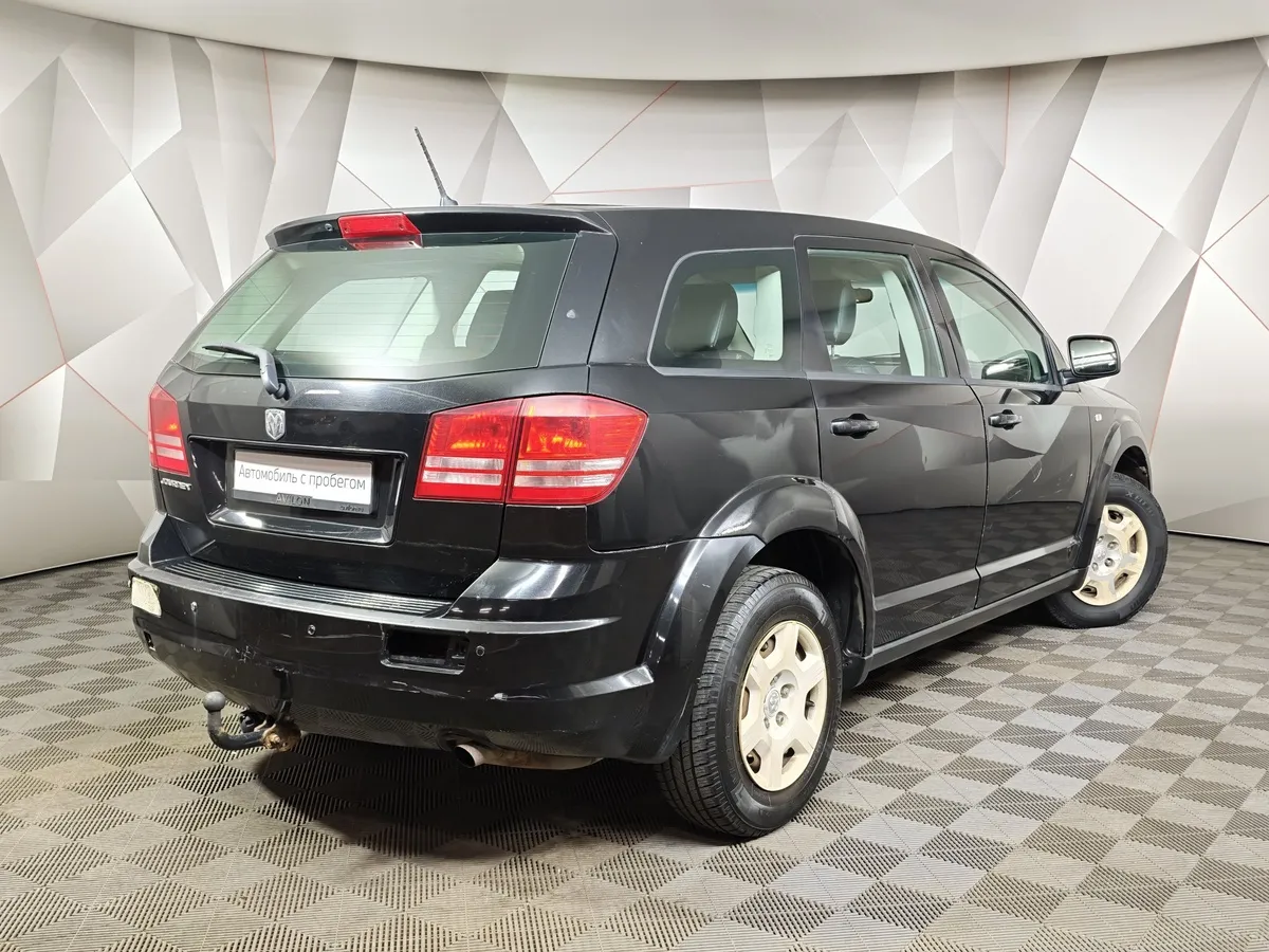 Dodge Journey 2.4 AT (170 л.с.) Черный в АВИЛОН. Слайд №2