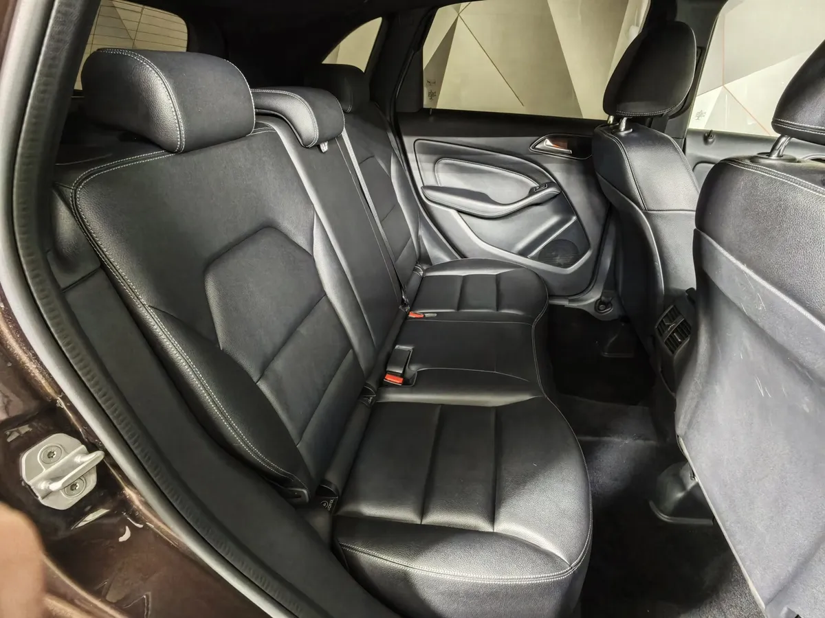 Mercedes-Benz B-Класс B 180 MT (122 л.с.) Коричневый в АВИЛОН. Слайд №15