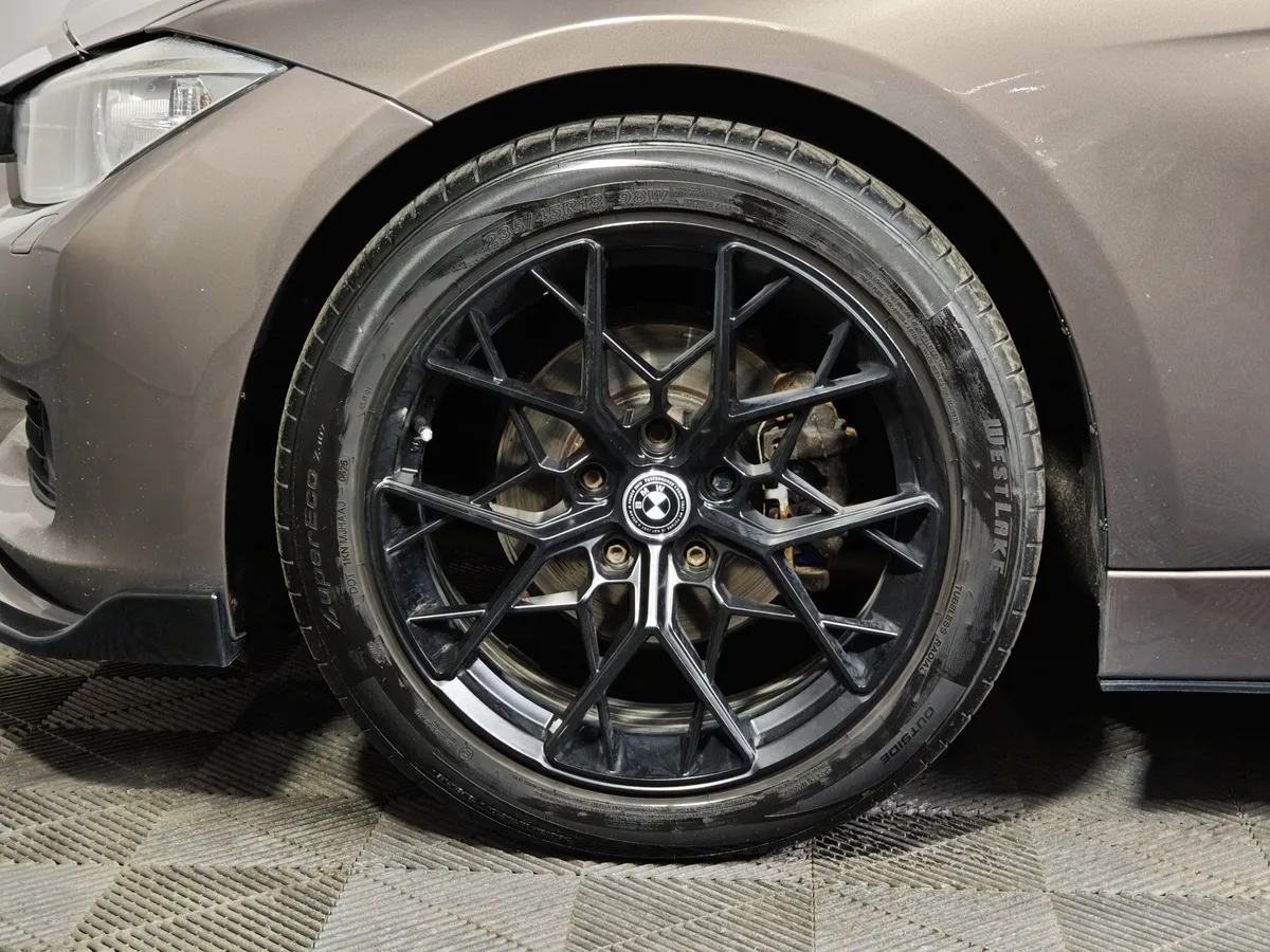 BMW 3 серия 316i AT (136 л.с.) Коричневый в АВИЛОН. Слайд №7