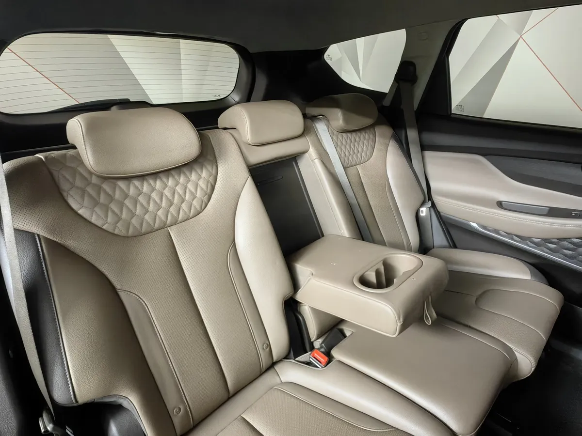Hyundai Santa Fe 2.4 (188 л.с.) - 6AT Lifestyle Синий в АВИЛОН. Слайд №16