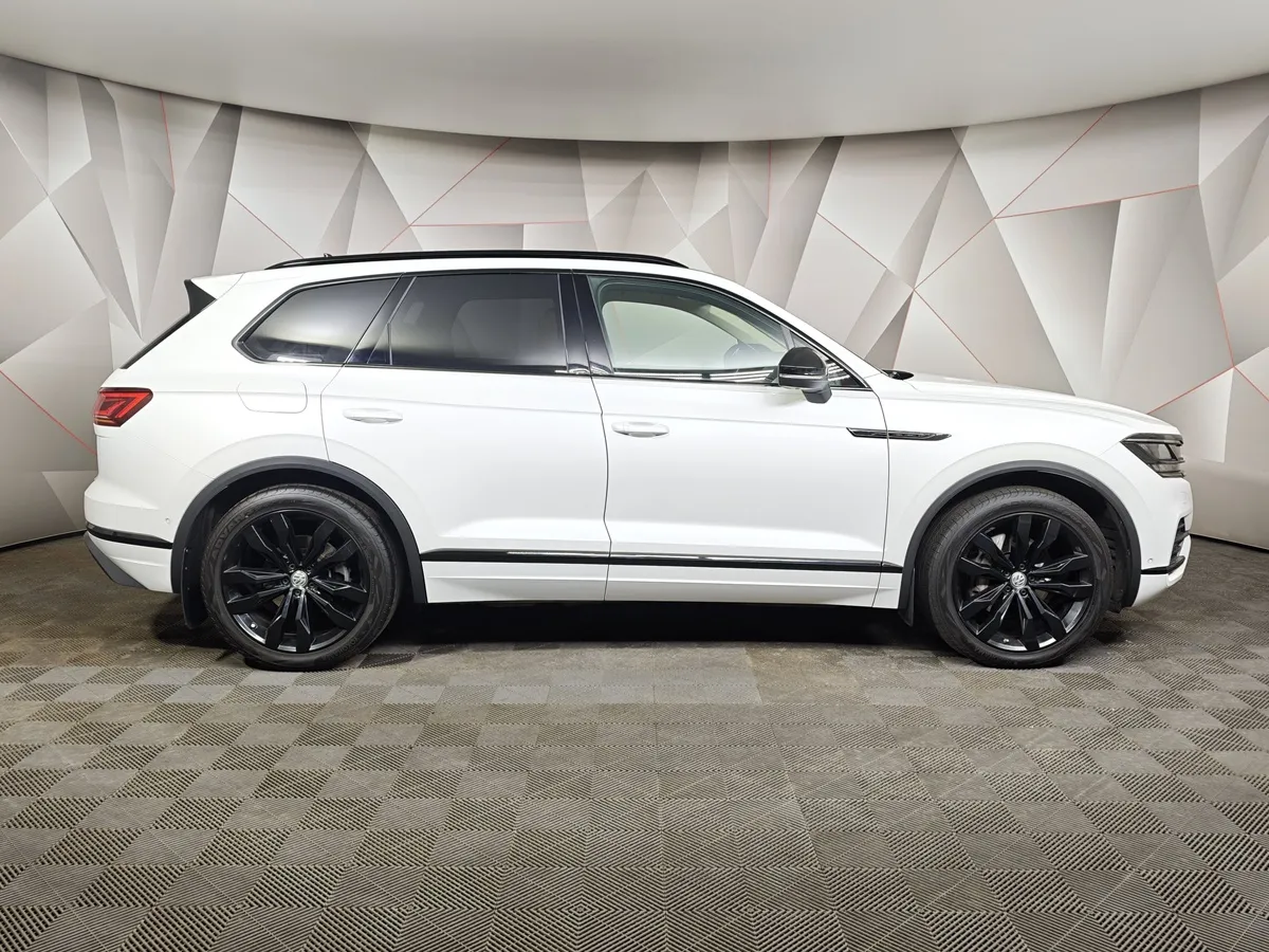 Volkswagen Touareg 3.0 V6 TDI Tiptronic 4Motion (249 л.с.) Exclusive Белый в АВИЛОН. Слайд №6
