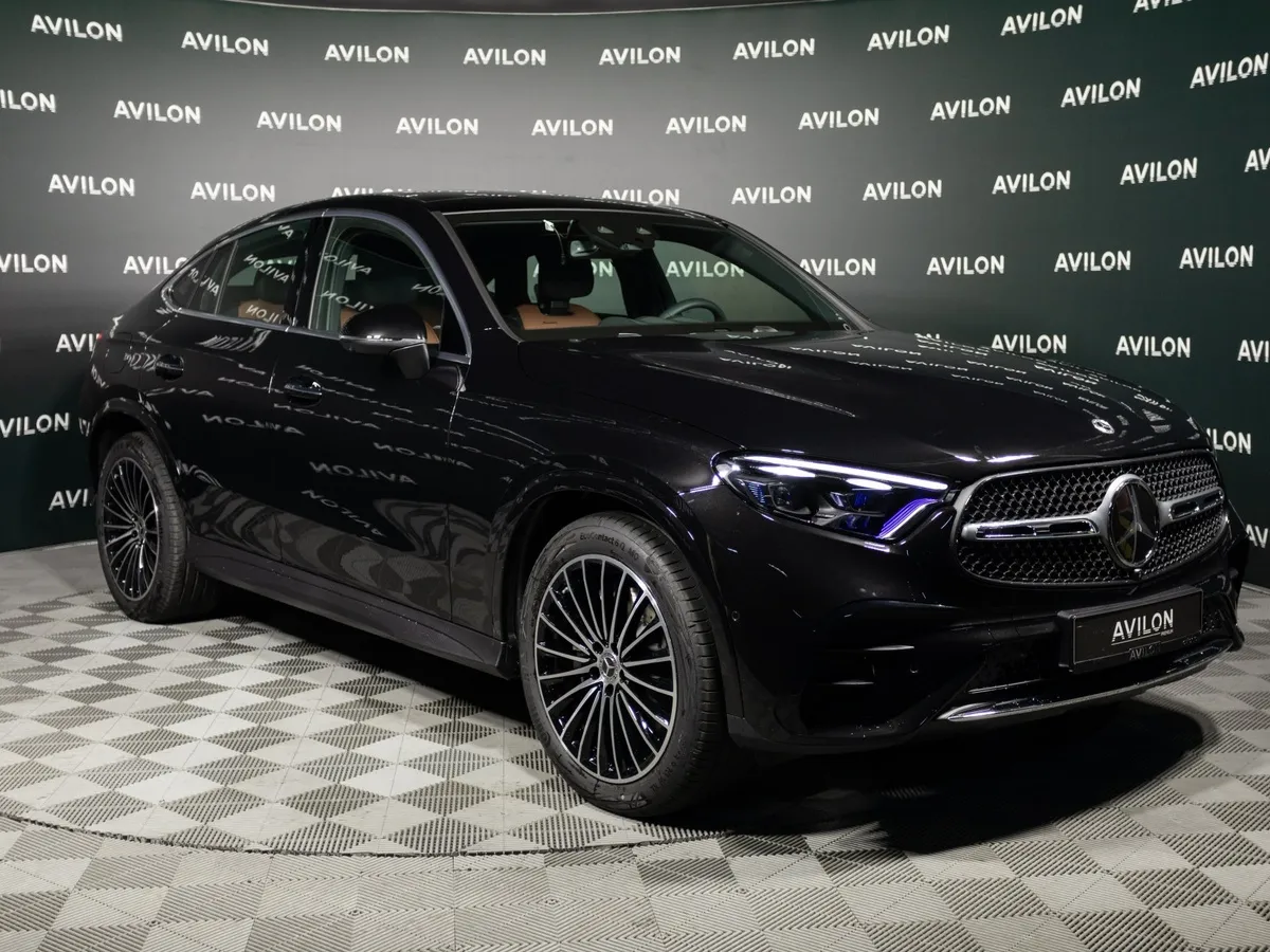 Mercedes-Benz GLC Купе 300 9G-TRONIC 4MATIC (272 л.с.) Черный в АВИЛОН. Слайд №2