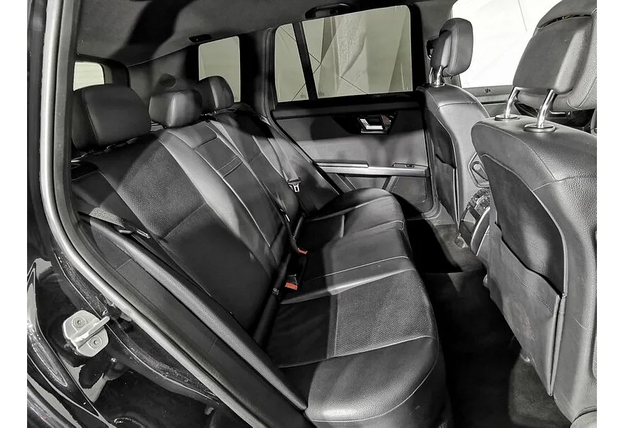 Mercedes-Benz GLK GLK 300 7G-Tronic Plus 4Matic (249 л.с.) Черный в АВИЛОН. Слайд №17