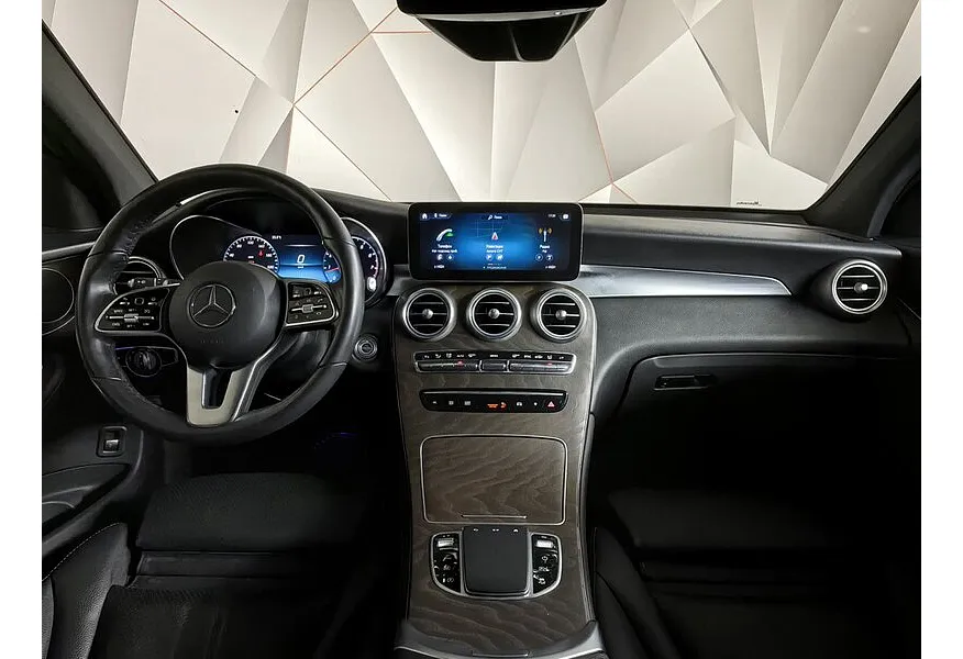 Mercedes-Benz GLC 300 9G-TRONIC 4MATIC (249 л.с.) Sport Plus (Локальная сборка) Черный в АВИЛОН. Слайд №14