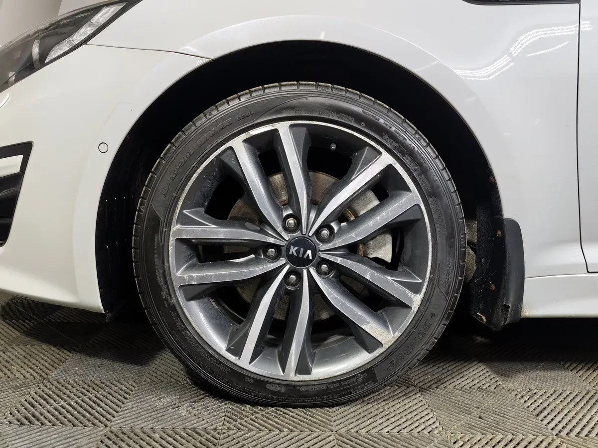 Kia Optima 2.4 AT (180 л.с.) Comfort Белый в АВИЛОН. Слайд №9