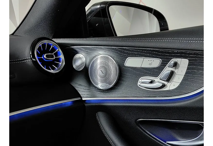 Mercedes-Benz E-Класс E 200 4MATIC G-TRONIC (184 л.с.) Sport Черный в АВИЛОН. Слайд №23