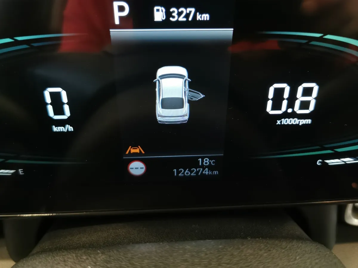 Hyundai Elantra 1.5 CVT FWD (115 л.с.) Smart Желтый в АВИЛОН. Слайд №16