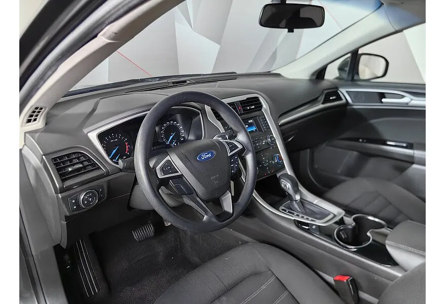 Ford Mondeo 2.5 AT (149 л.с.) Ambiente Серый в АВИЛОН. Слайд №19