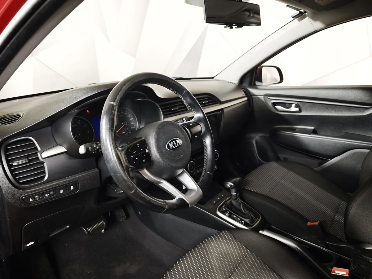 Kia Rio X-Line 1.6 AT (123 л.с.) Красный в АВИЛОН. Слайд №19
