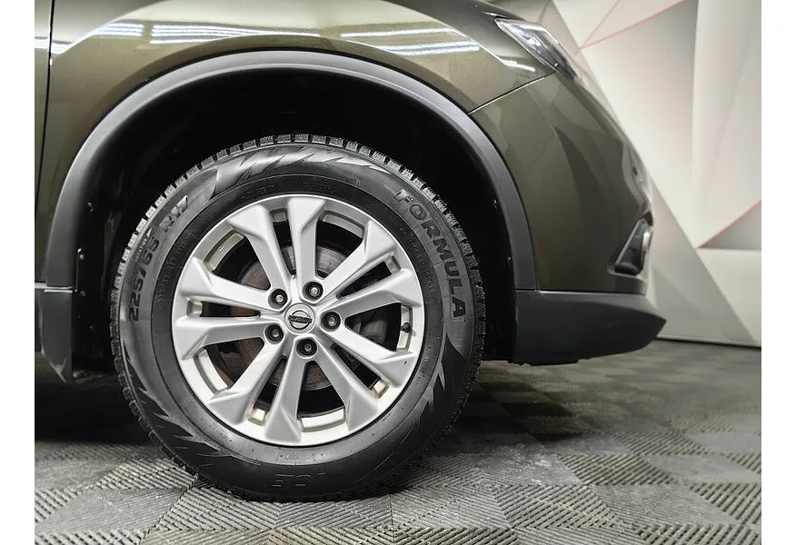 Nissan X-Trail 2.0 CVT (144 л.с.) Зеленый в АВИЛОН. Слайд №9