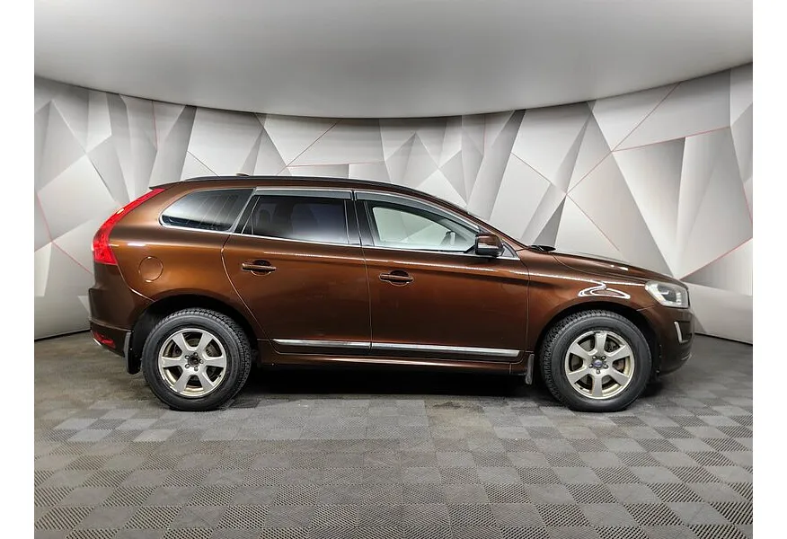 Volvo XC60 2.4 D Geartronic AWD (163 л.с.) Красный в АВИЛОН. Слайд №6