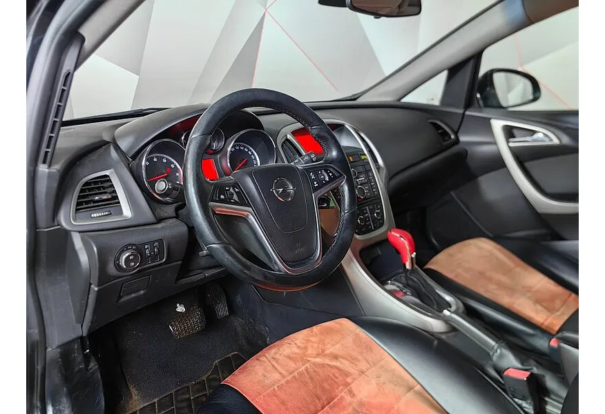 Opel Astra 1.6 AT (115 л.с.) Черный в АВИЛОН. Слайд №18