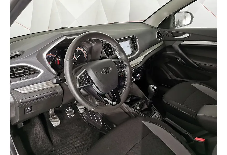 ВАЗ (Lada) Vesta 1.6 MT (106 л.с.) Белый в АВИЛОН. Слайд №15