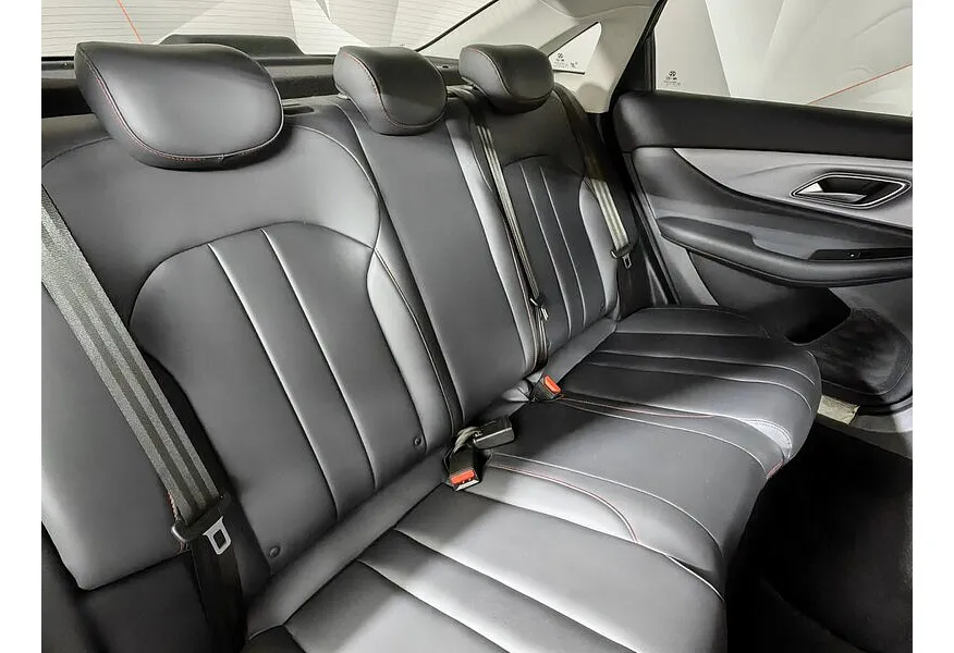 BAIC U5 Plus 1.5 CVT 2WD (105 л.с) Luxury Черный в АВИЛОН. Слайд №16