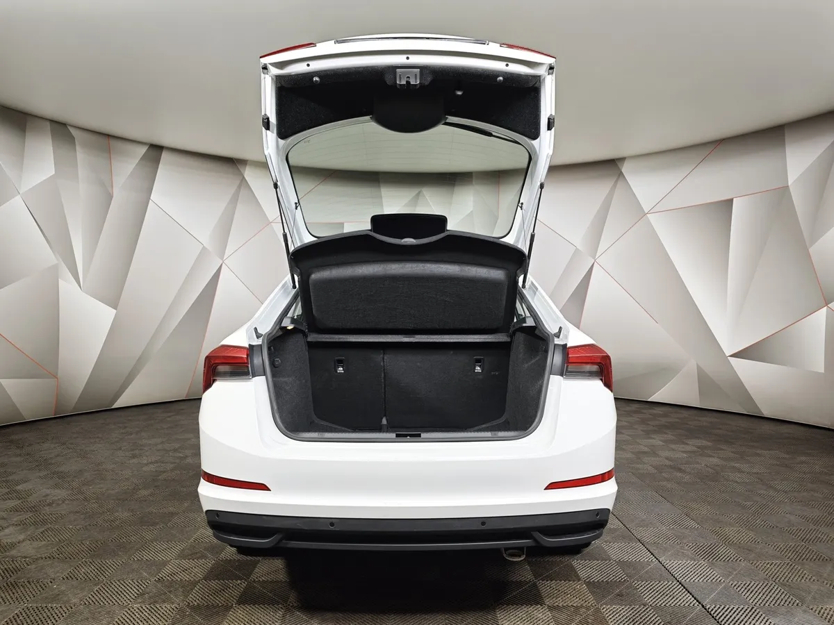 Skoda Rapid 1.6 AT (110 л.с.) Active Белый в АВИЛОН. Слайд №11